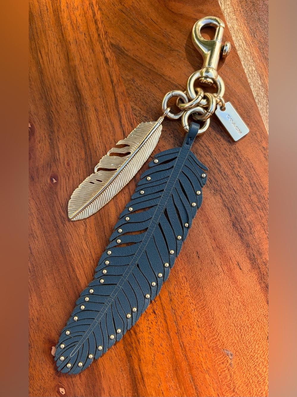 Coach Western Rivet Feather Bag Charm EUC - Picture 11 of 11